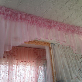 Розовый тюль